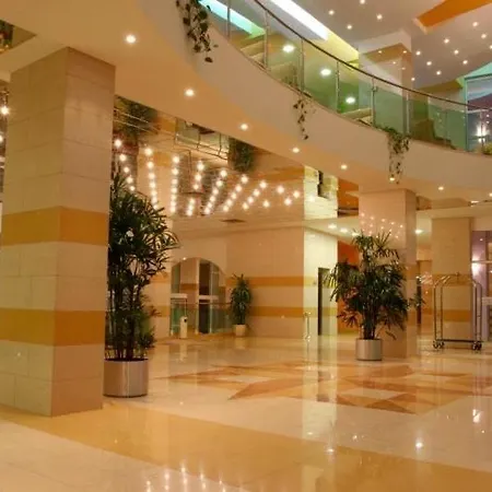 Trakia Plaza Апартамент 公寓 *