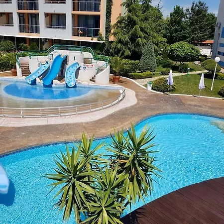公寓 Trakia Plaza Апартамент *